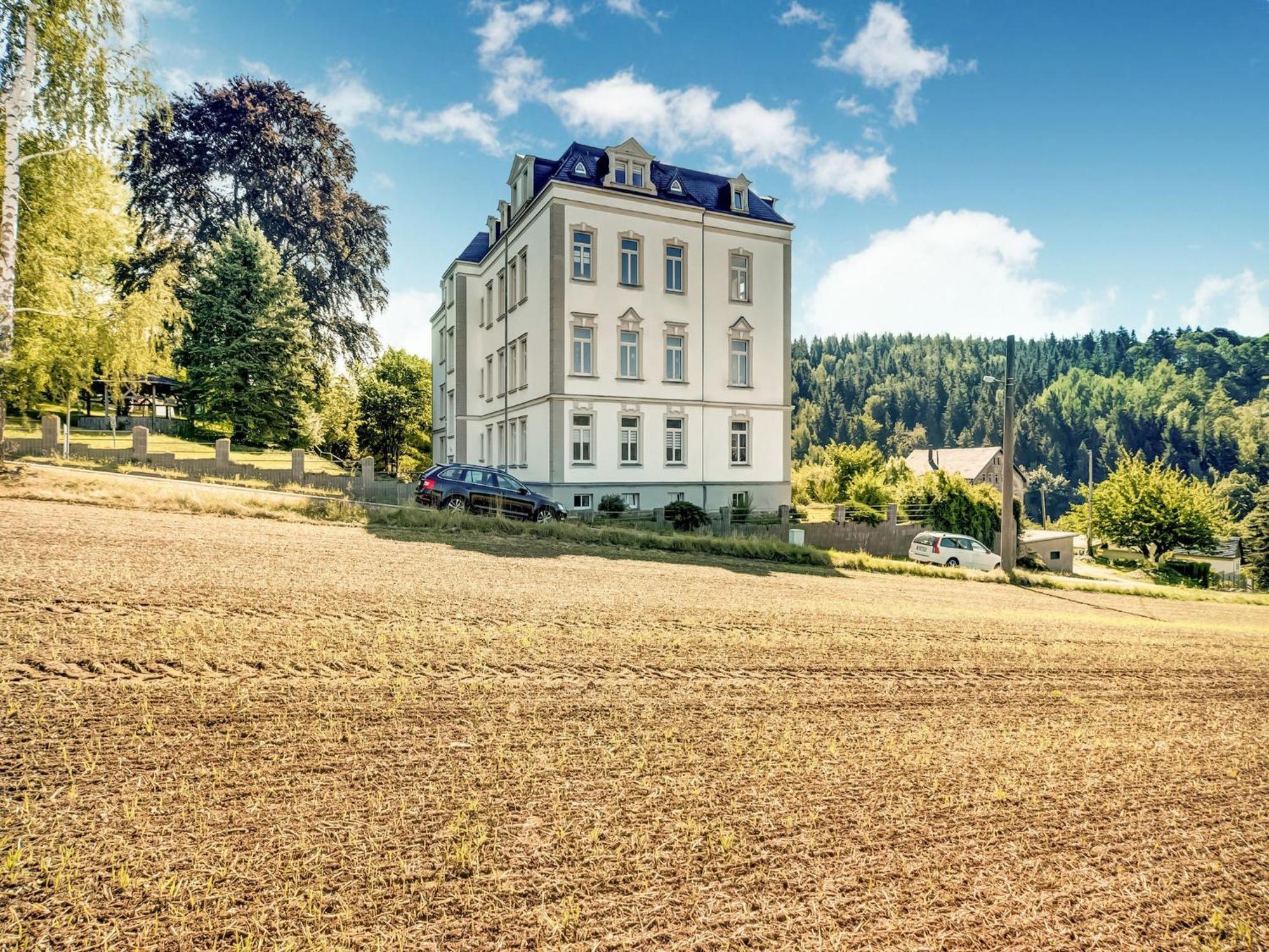 Alluring Villa In Grunhainichen Borstendorf With Garden Leubsdorf Экстерьер фото